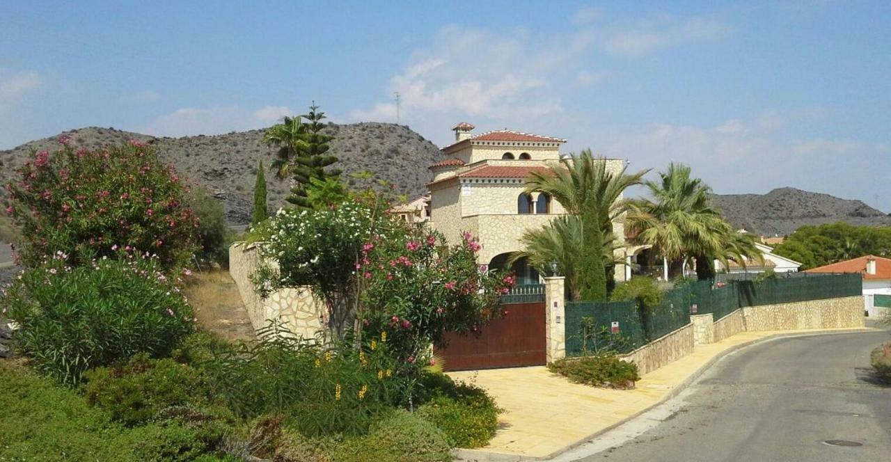 Calapanizo "Un Paraiso" El Pozo del Esparto Exterior foto